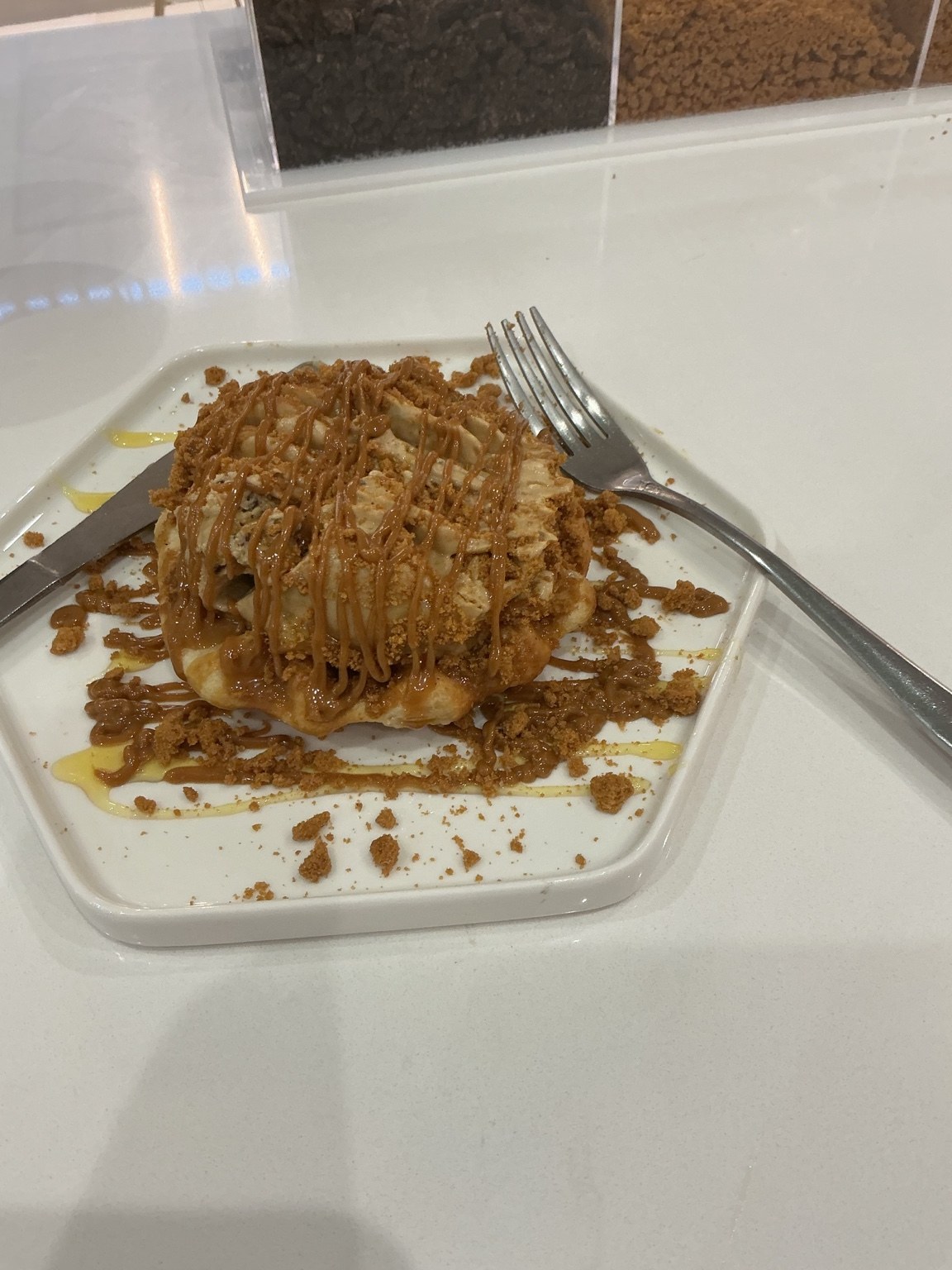 Yococo waffle with Biscoff drizzle